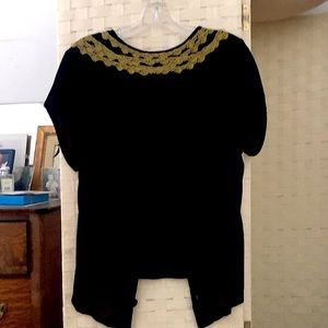 Velvet (aubergine) raglan sleeve made by Zuzka.